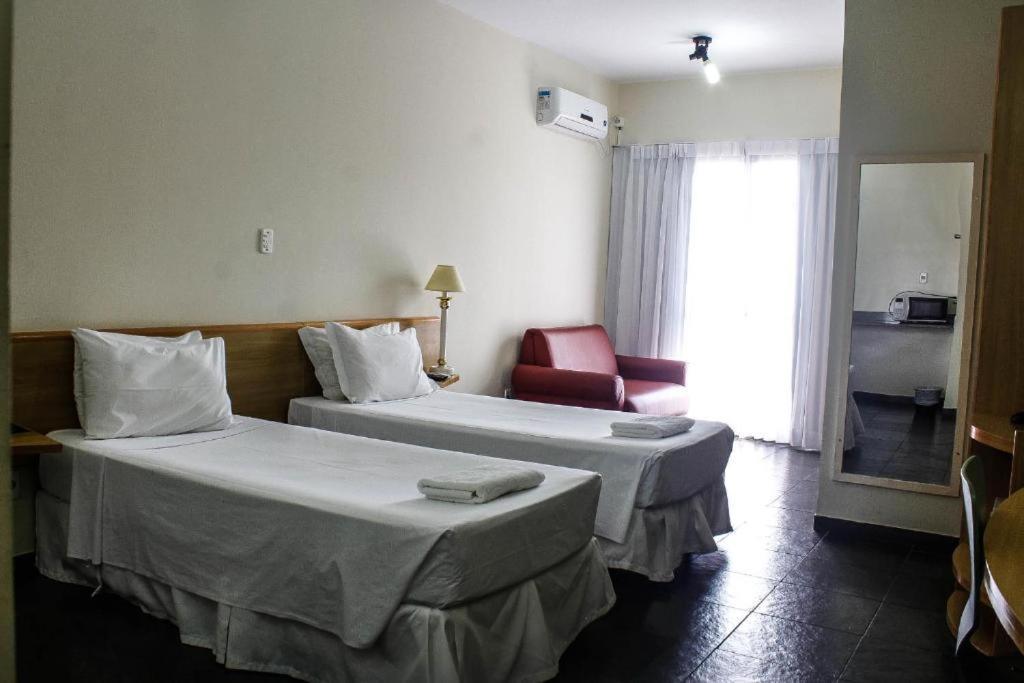 Bravo Suites Sao Carlos Екстер'єр фото